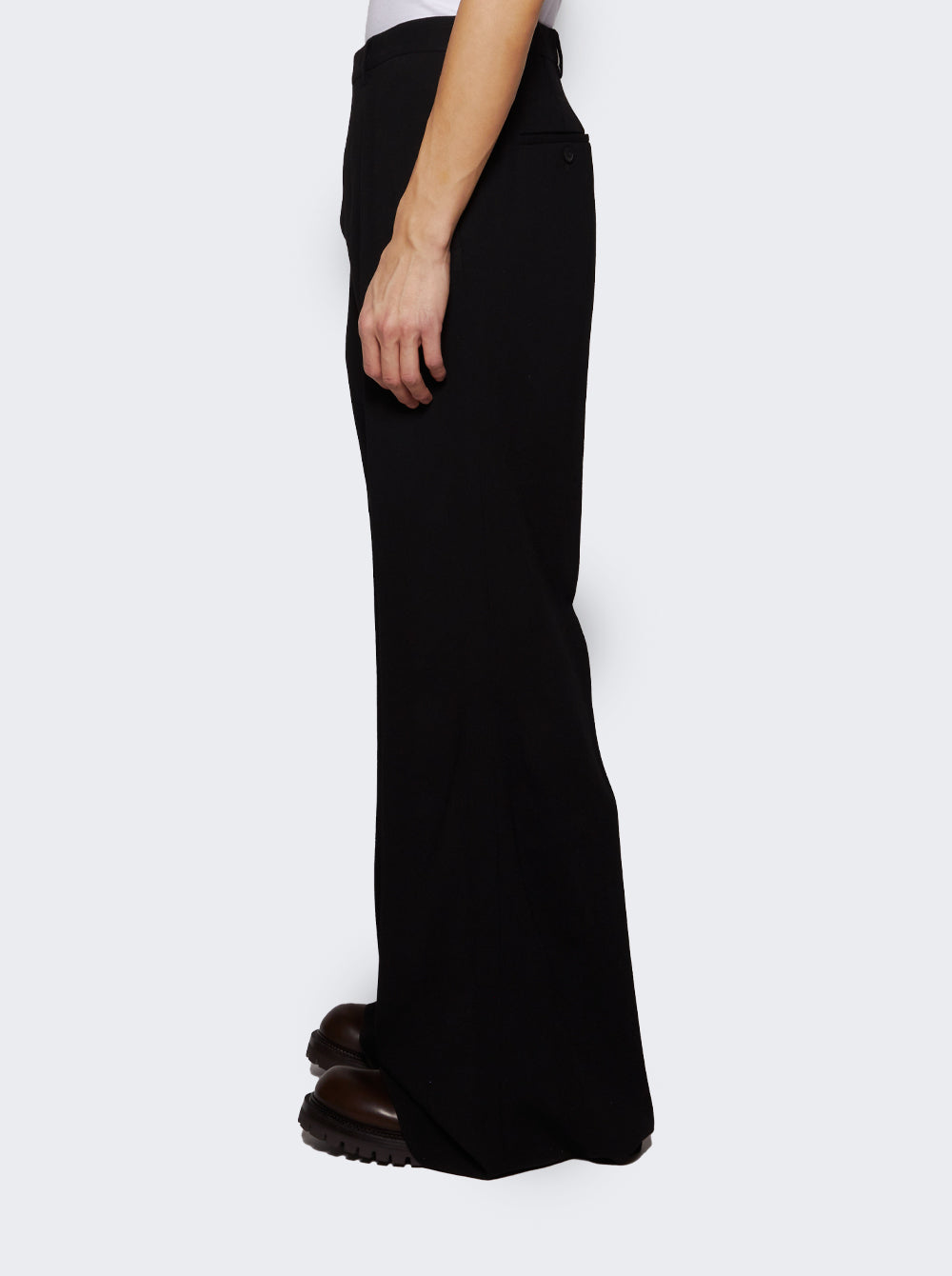 RU01E5350 WA_Black_04.jpg