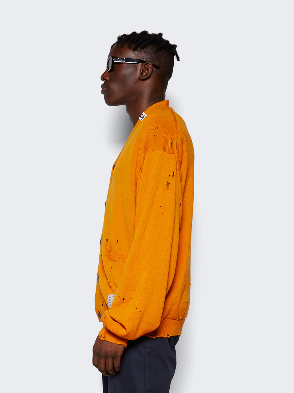 J11CD501_Orange_04.jpg