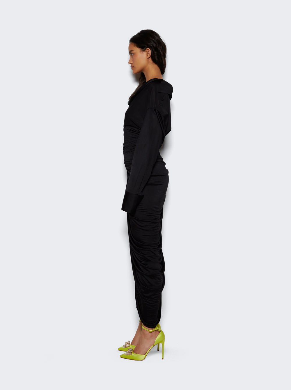 1CC2236571_Black_04.jpg