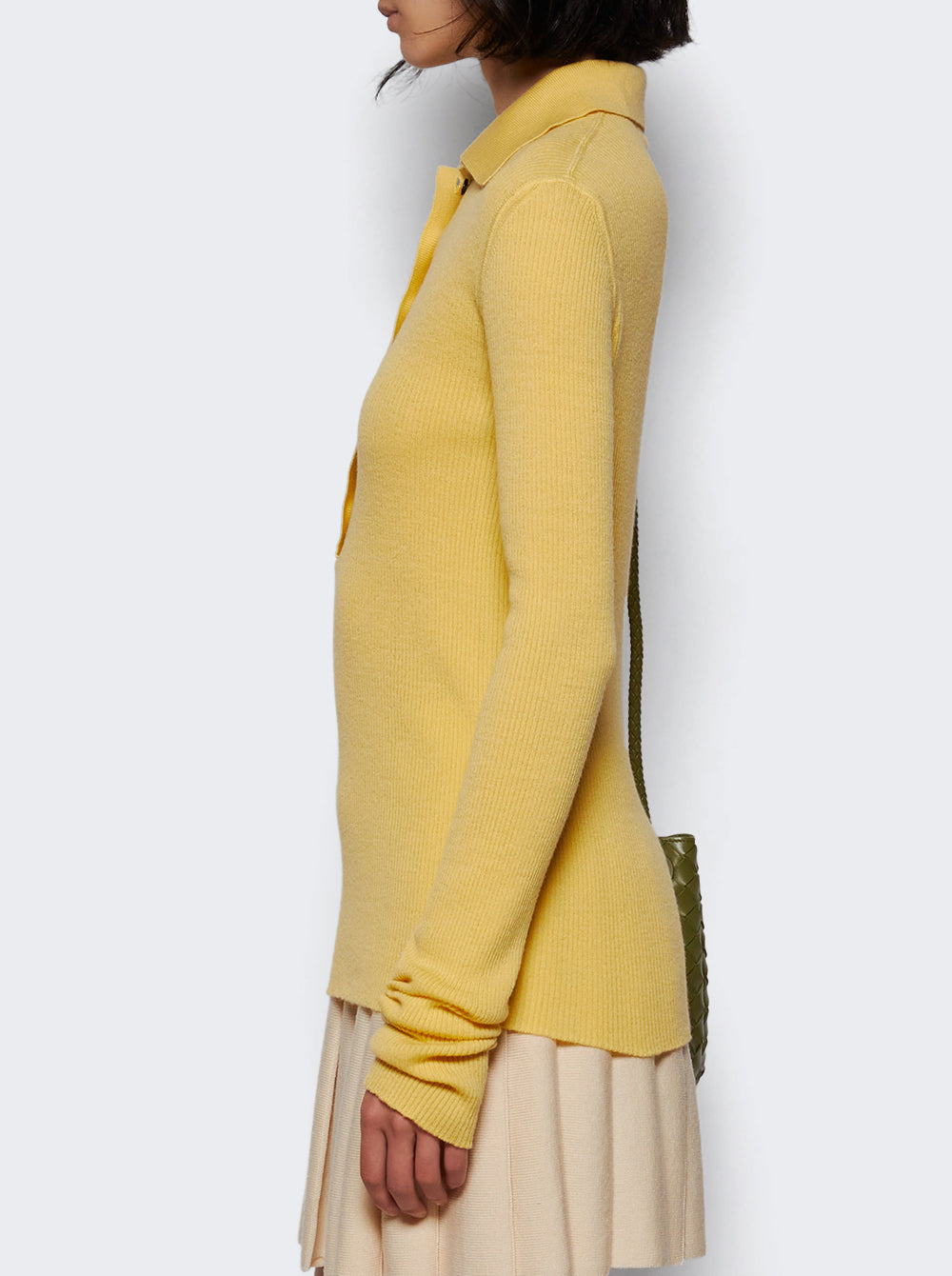 AM31_Yellow_04.jpg