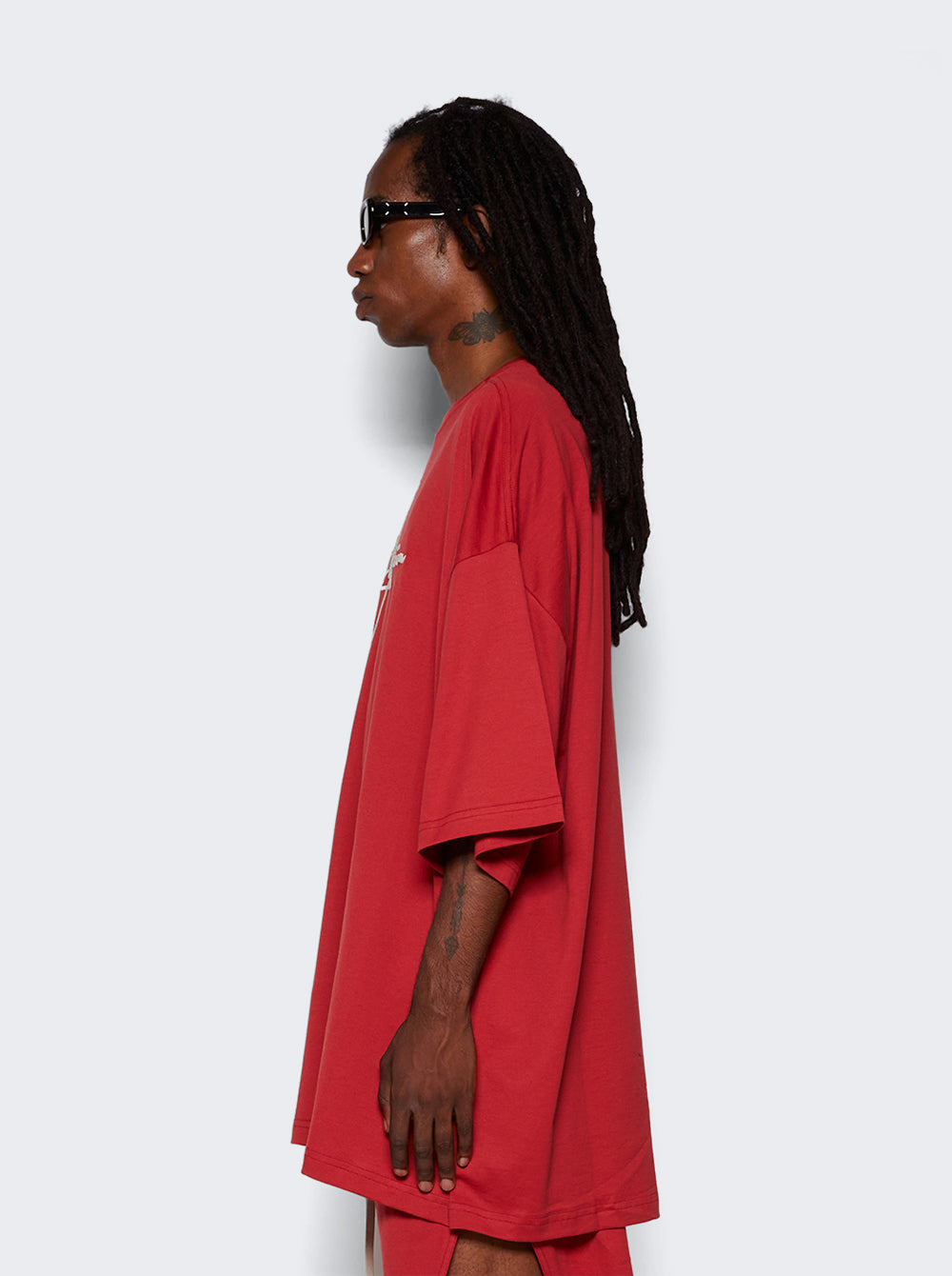 CM02C9229_Red_04.jpg