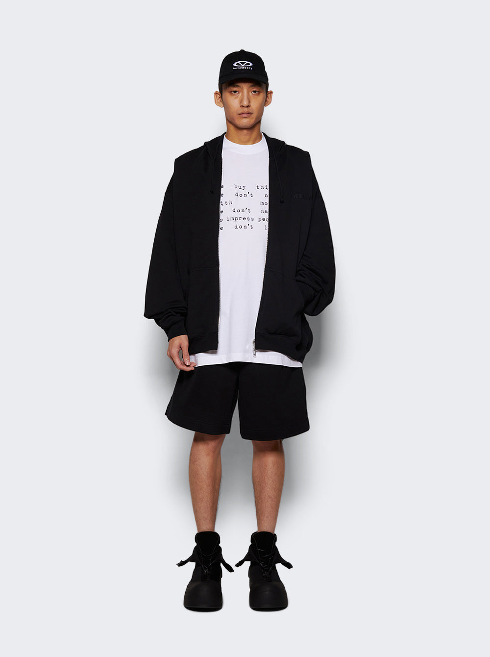 UA66CA100B_Black_04.jpg