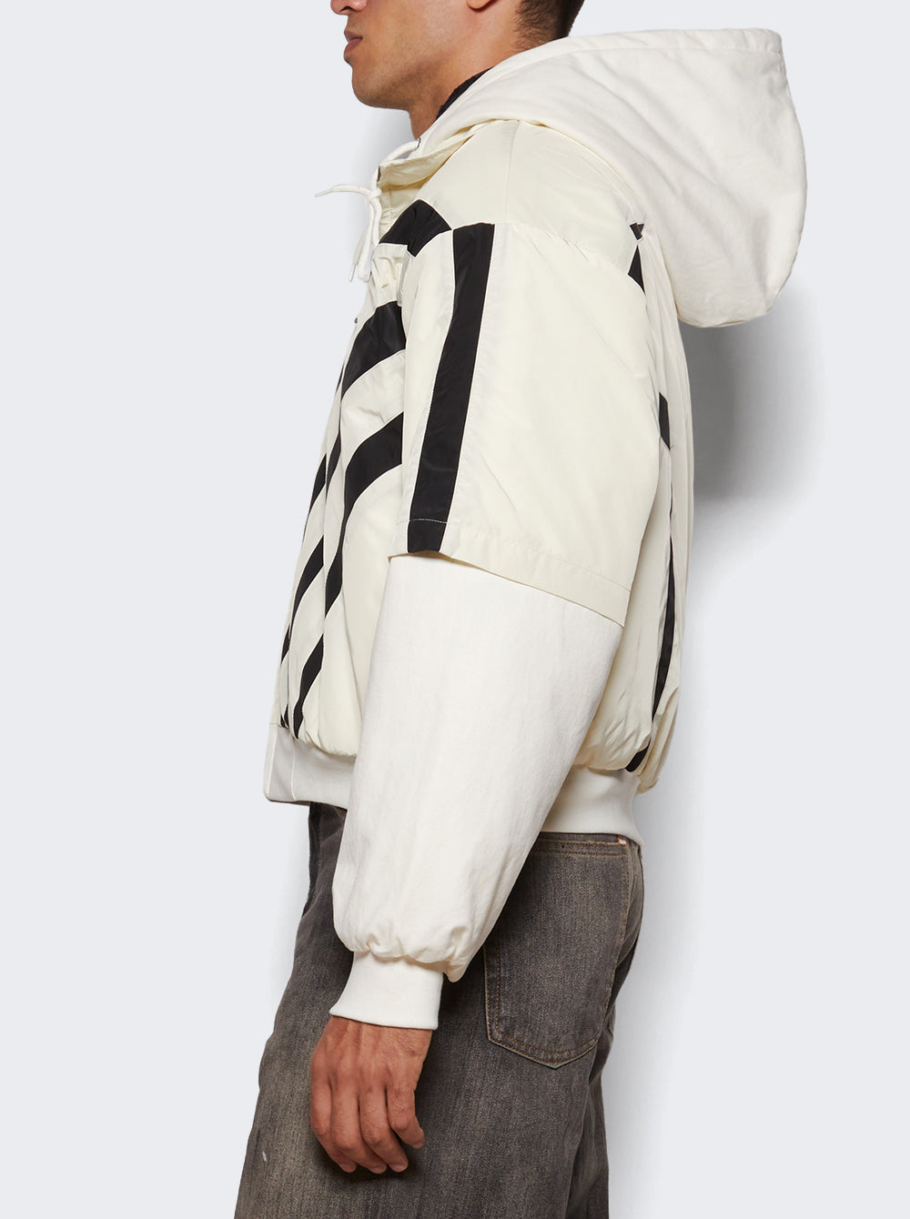 PRAY240982-0_White_04.jpg