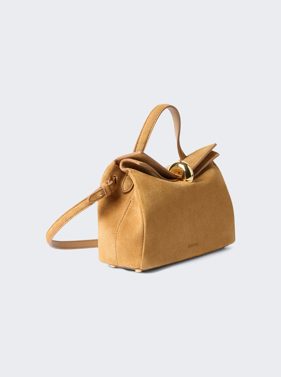 BAW00440AC09A04_Camel_04.jpg