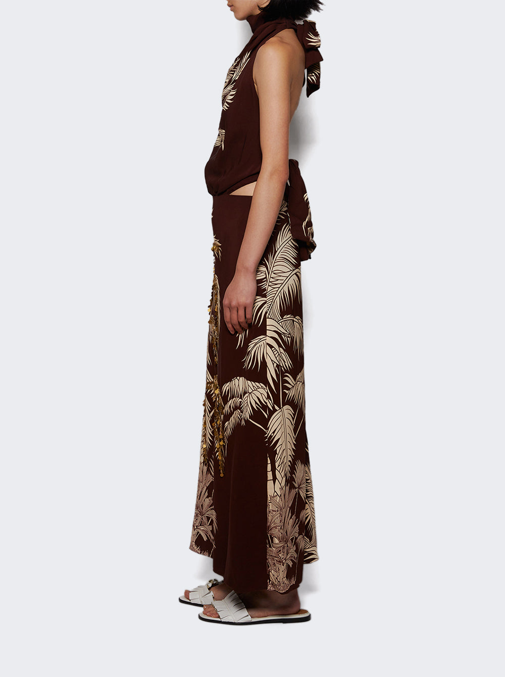 PT03338_Brown_04.jpg