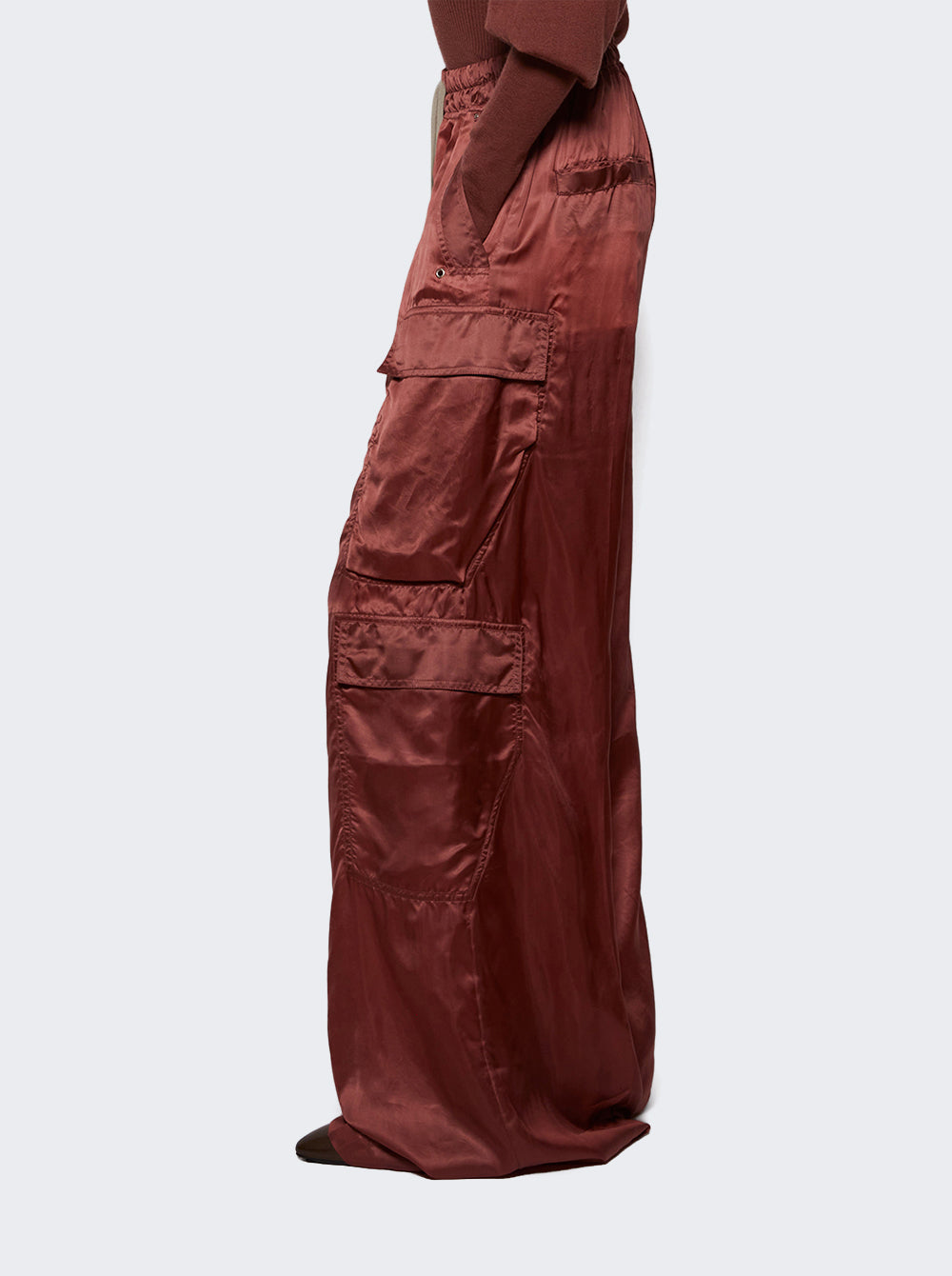 RP02E4327 K_Red_04.jpg