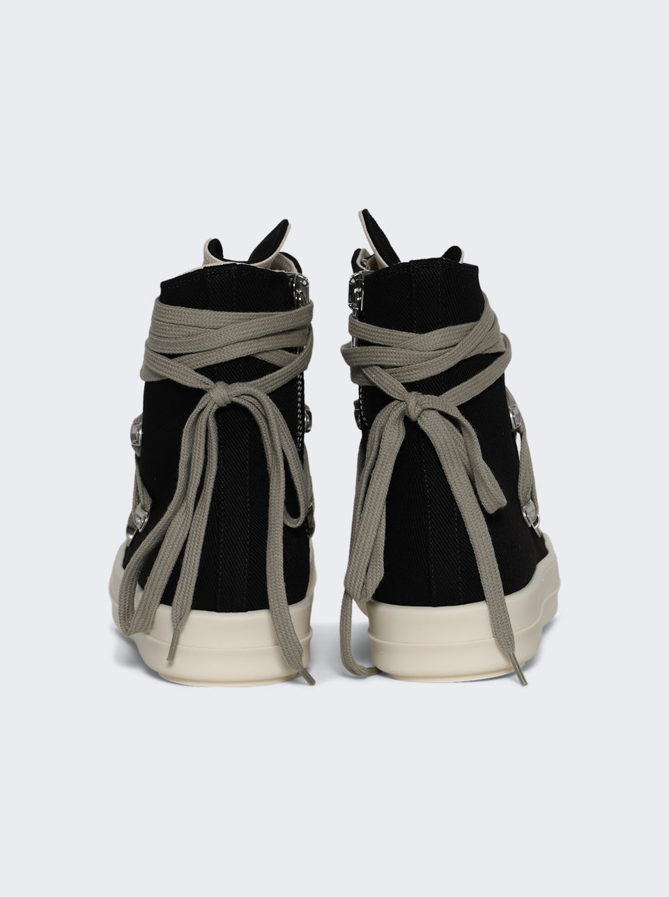 DS02F6809 DOW1_Black_04.jpg