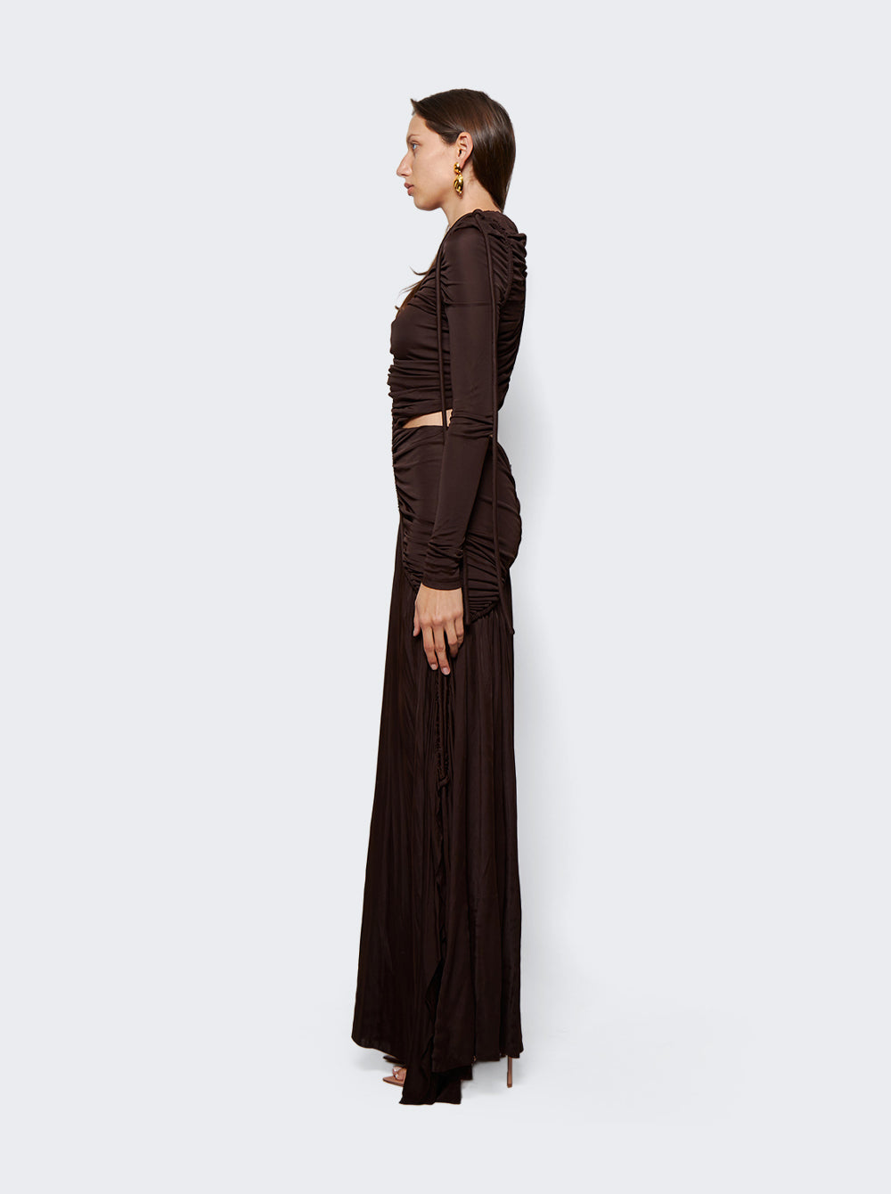 R2243031_Brown_04.jpg