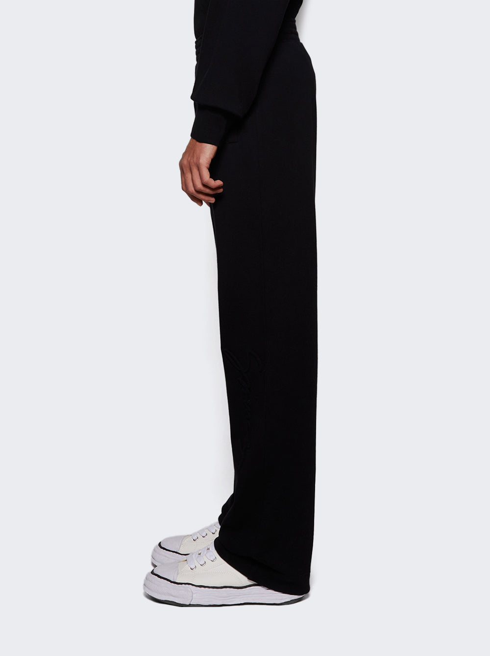 BM51HS3YP1001_Black_04.jpg