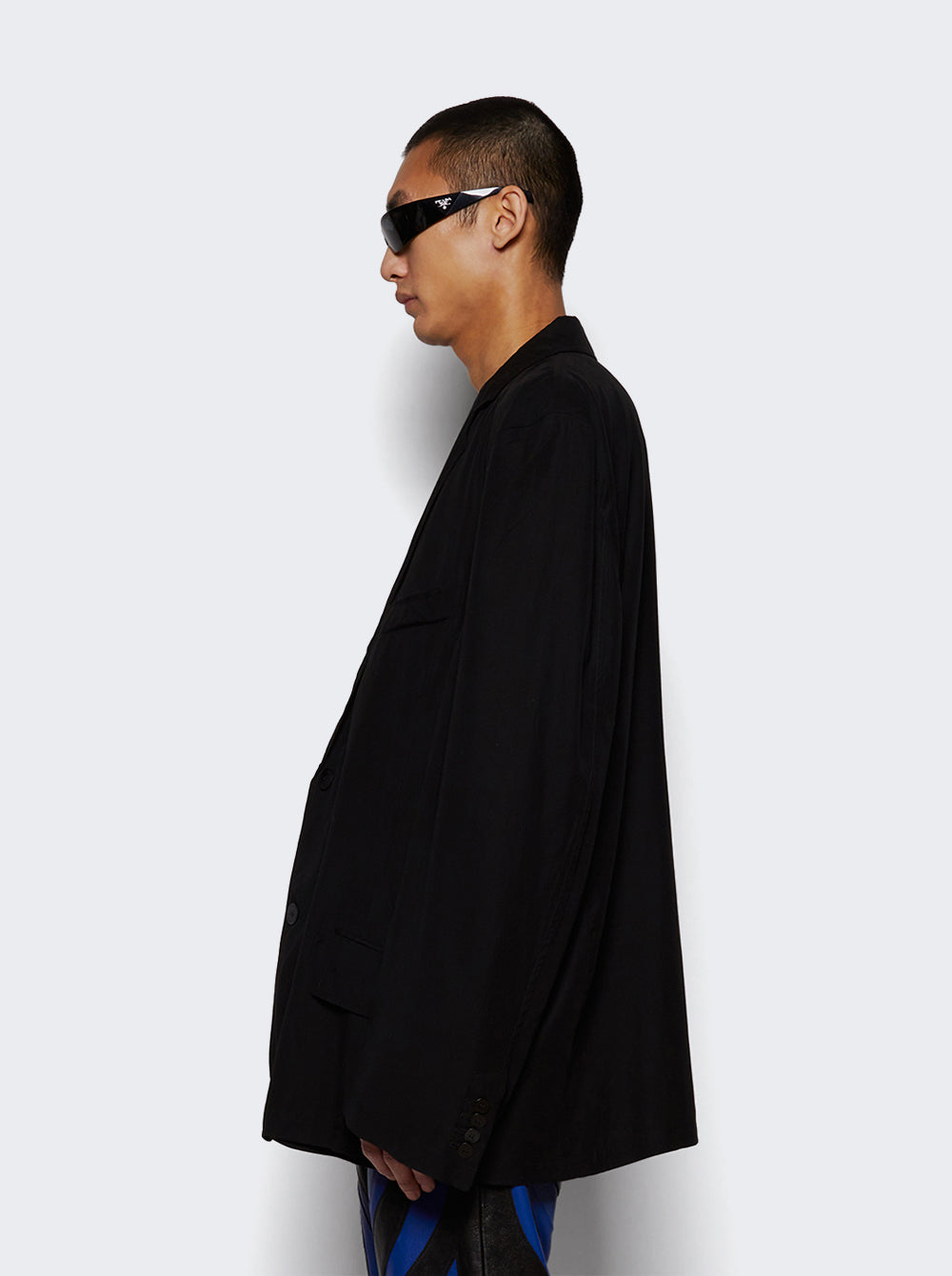 809141 TRO37_Black_04.jpg