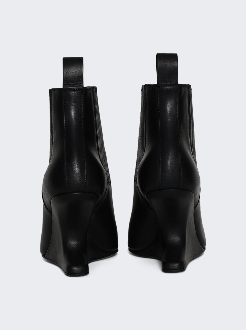 RP02F5879 LGEEC_Black_04.jpg