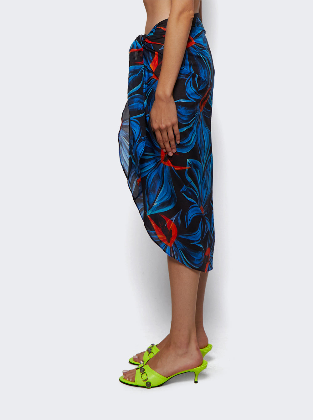 SARONG_Blue_04.jpg