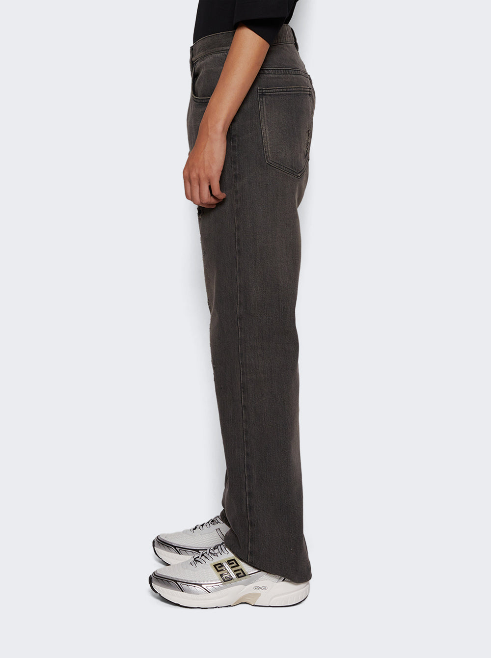 BM50UY5YAG001_Black_04.jpg