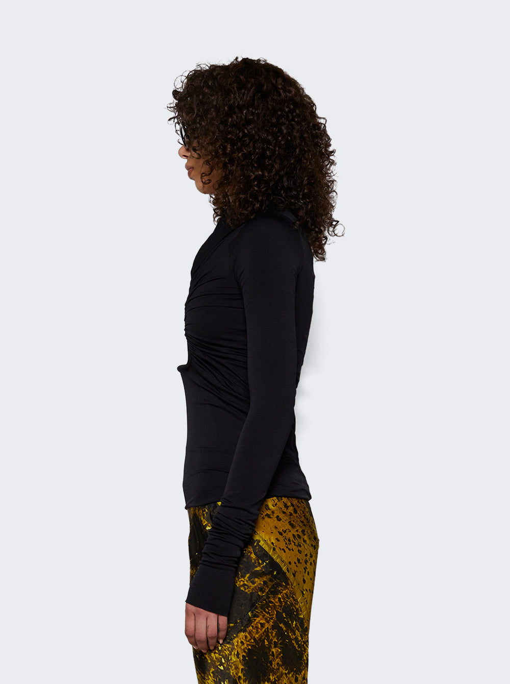 RP01E7301 JP1_Black_04.jpg