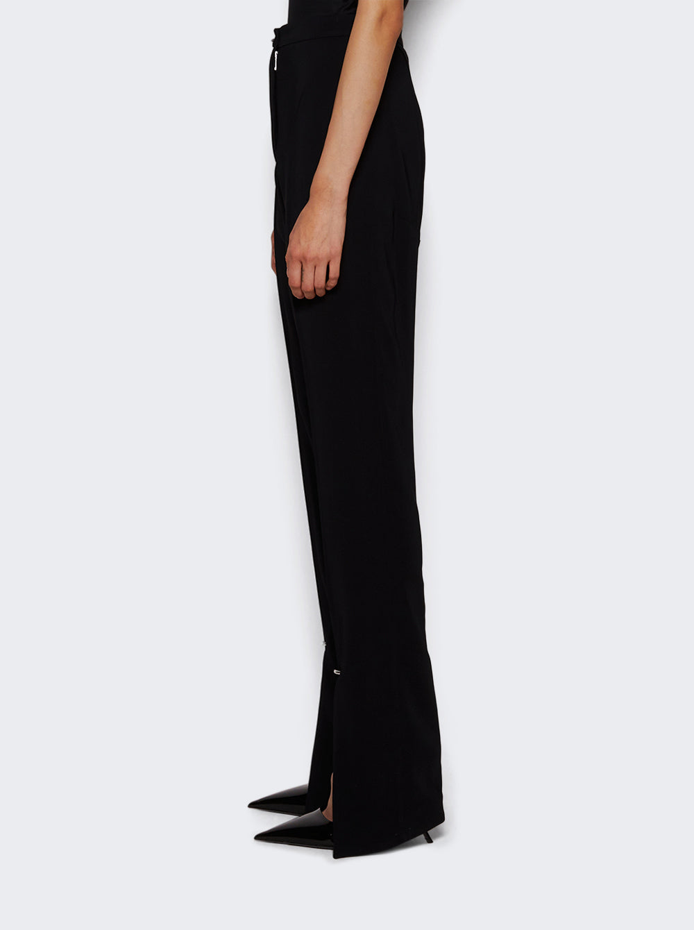 24F1PA0440470_Black_04.jpg