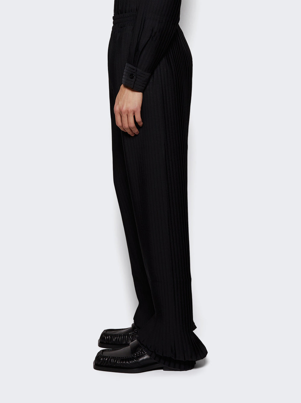 CM S25 PA 100_Black_04.jpg