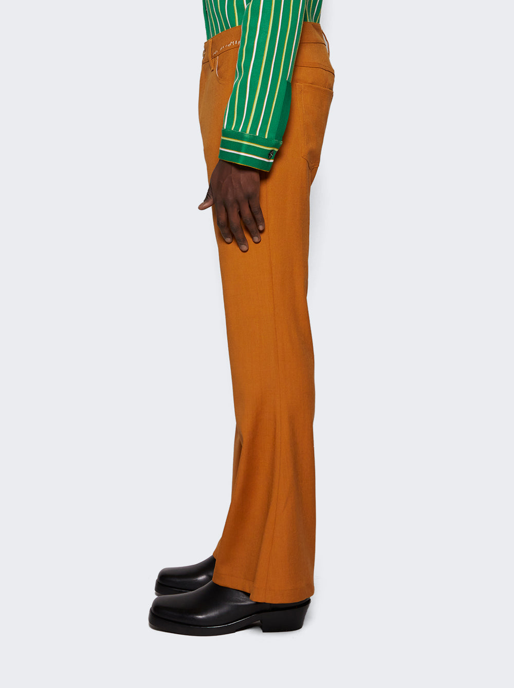 PUMU0255S0_Orange_04.jpg