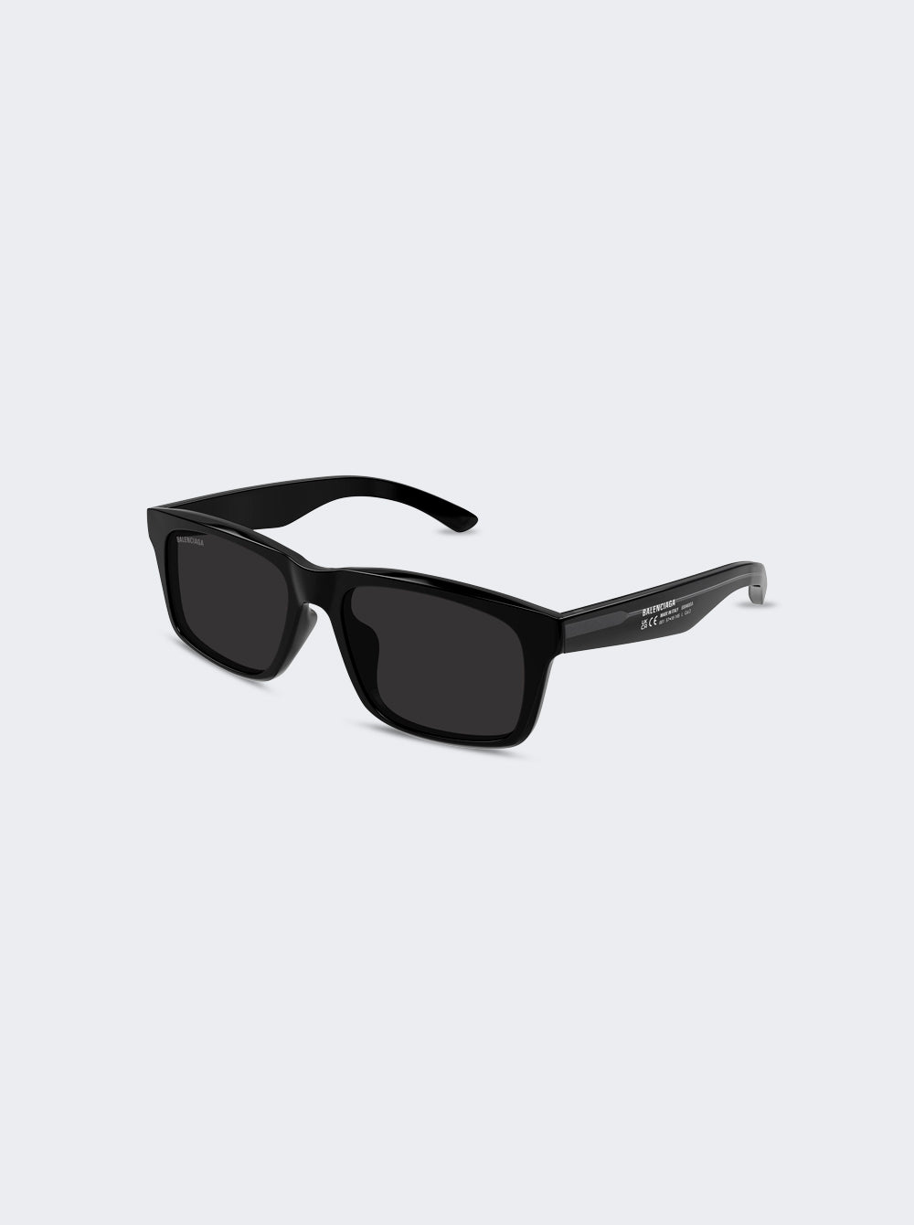BB0469SA-001M_Black_04.jpg