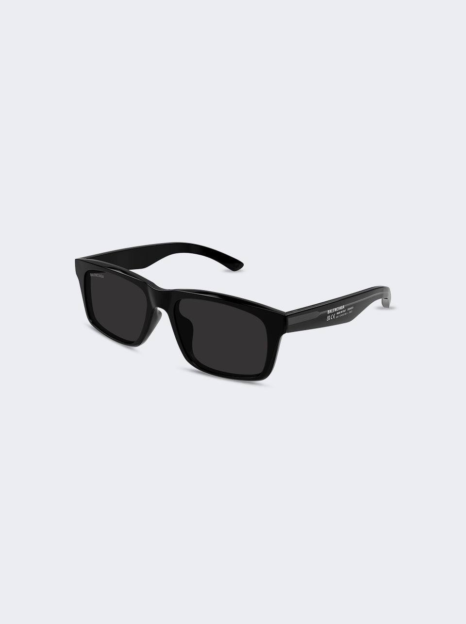 BB0469SA-001M_Black_04.jpg