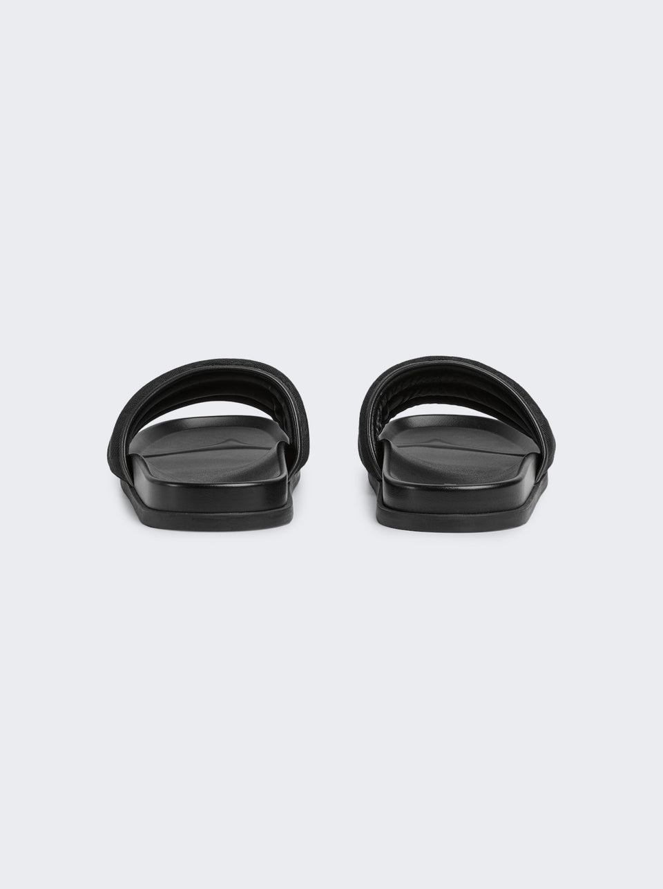 838089 FAD71_Black_04.jpg