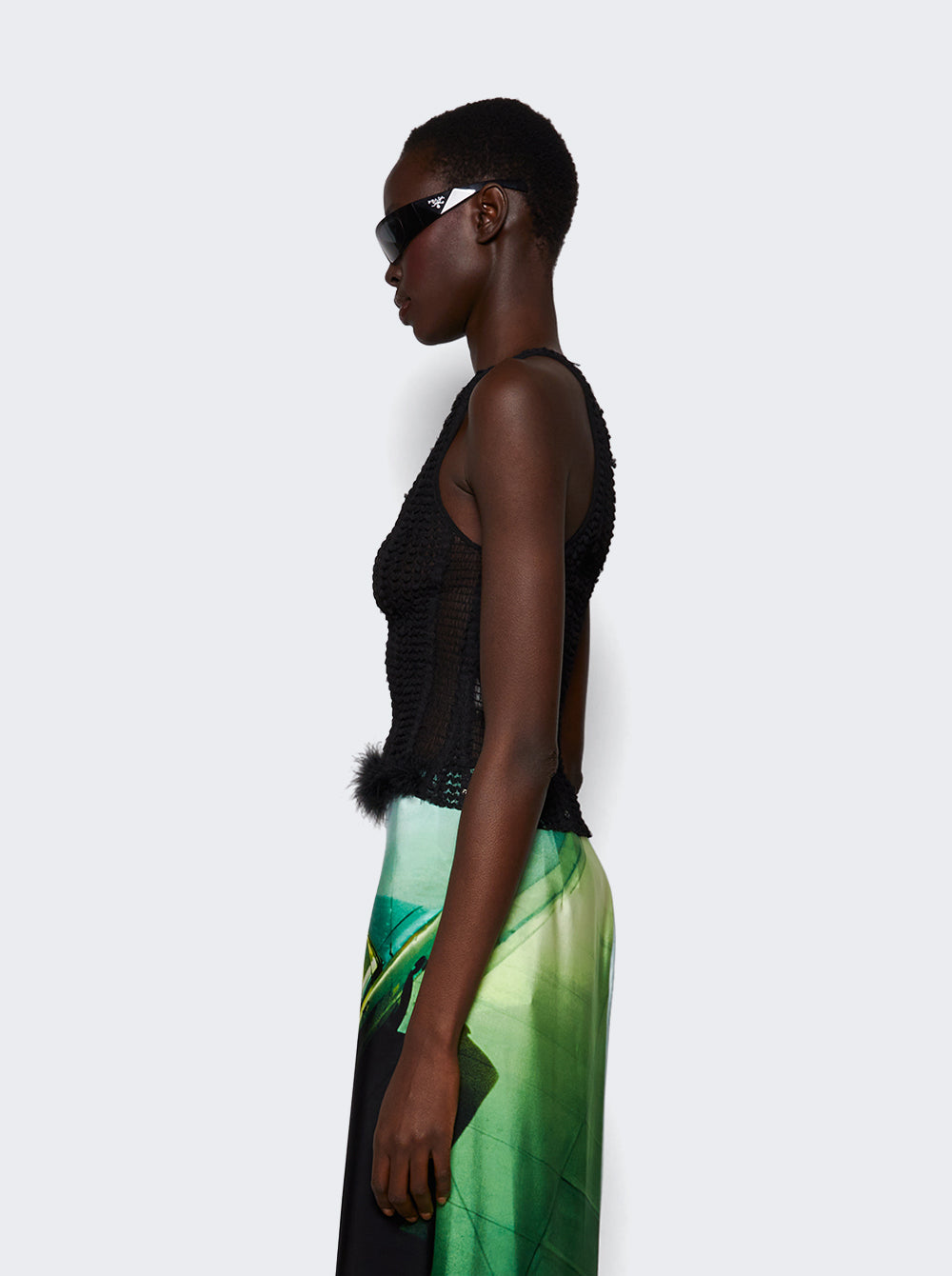 REAW24_02B_Black_04.jpg