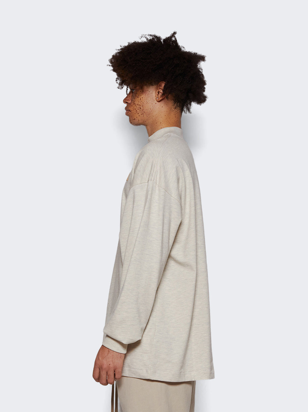 FGE50-002 AJER_IVORY_04.jpg