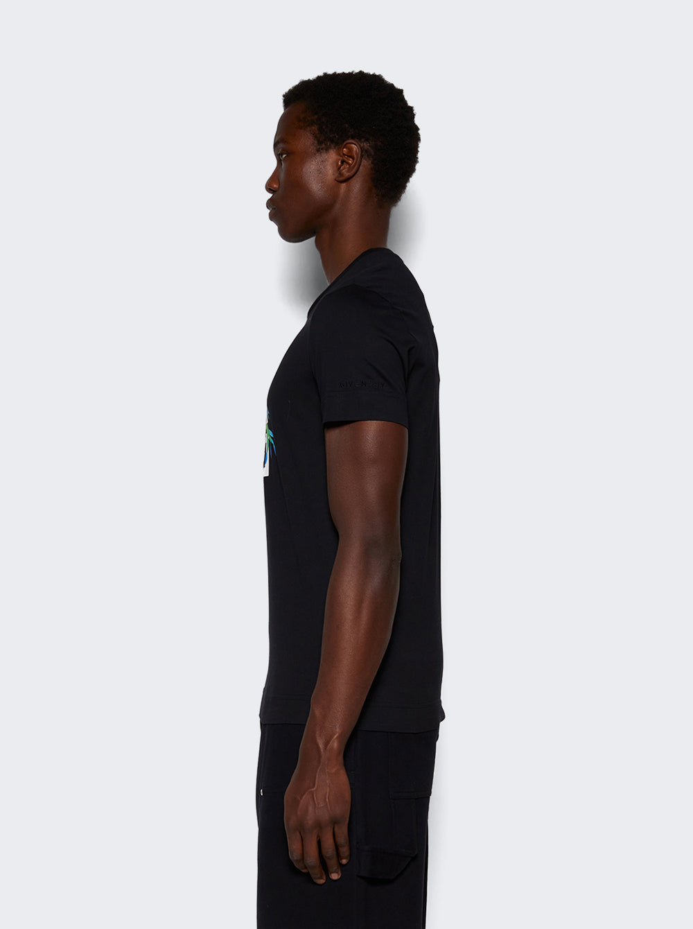 BM716G3YJX_Black_04.jpg
