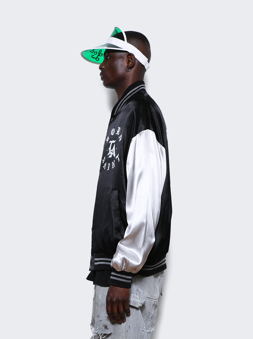 SM-YS8-0000-C12_Black_04.jpg