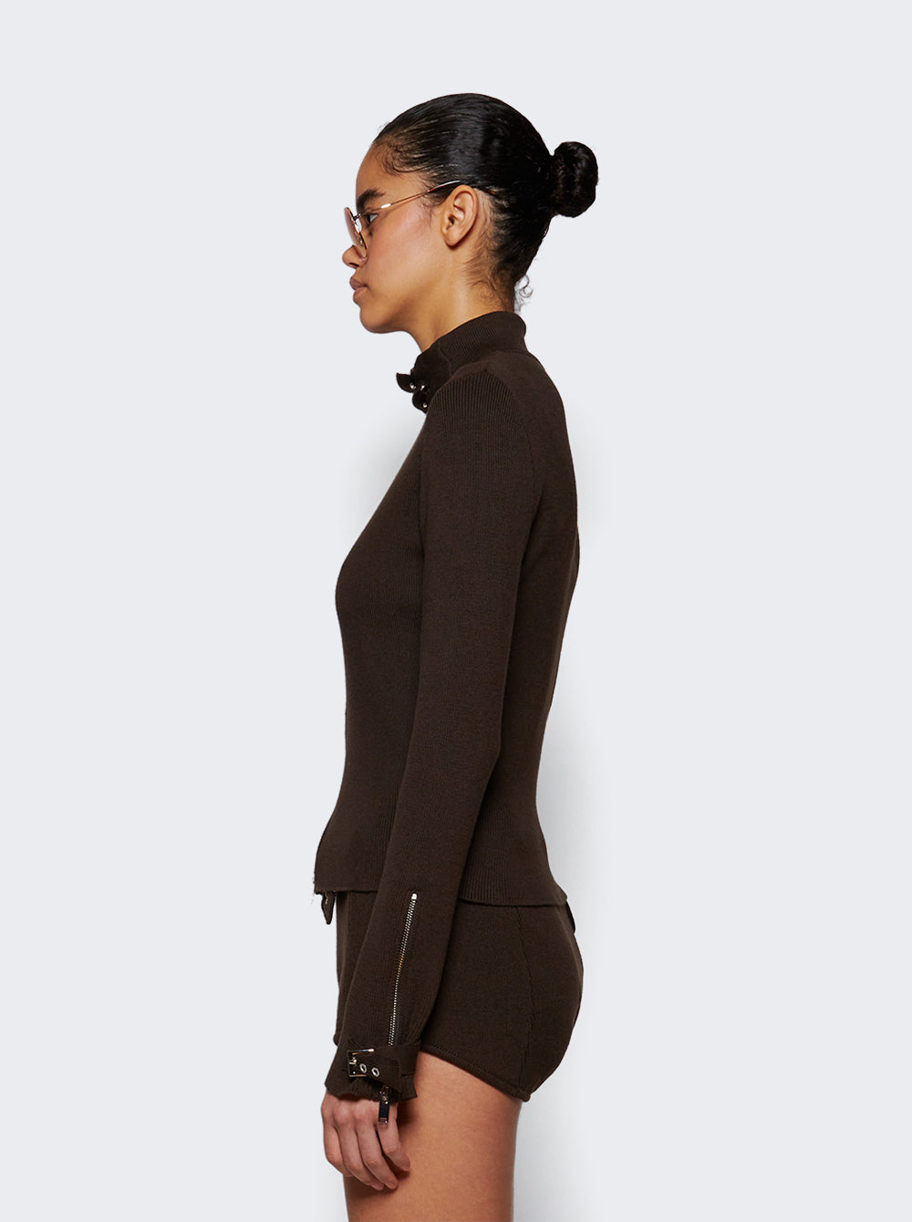 315425_Brown_04.jpg