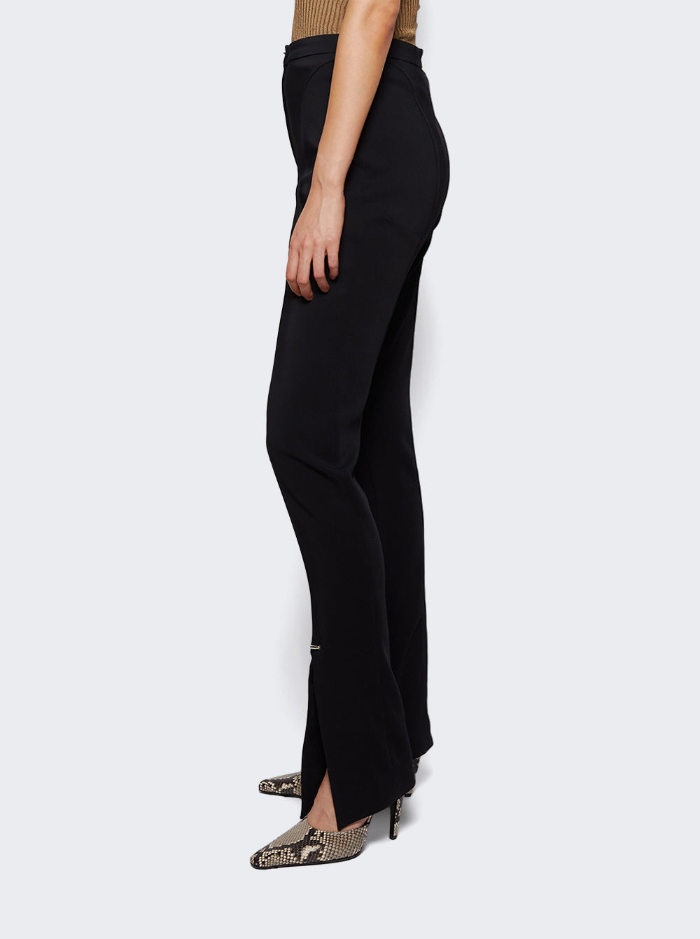 25F1PA0440470_Black_04.jpg