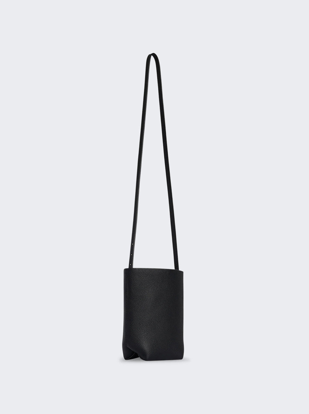W1863-L614_Black_04.jpg
