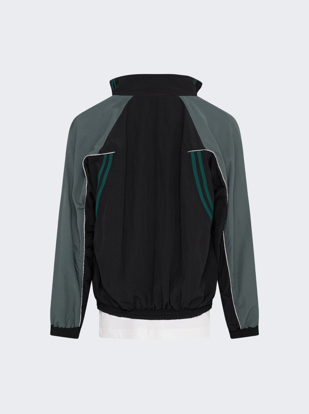 127WP01060_Black_04.jpg