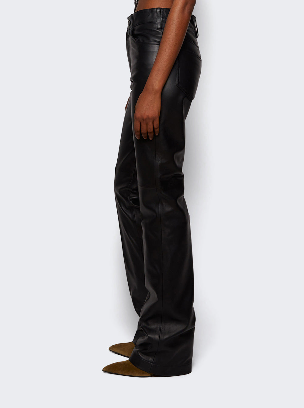 251WCP00273 LBT128AA_Black_04.jpg