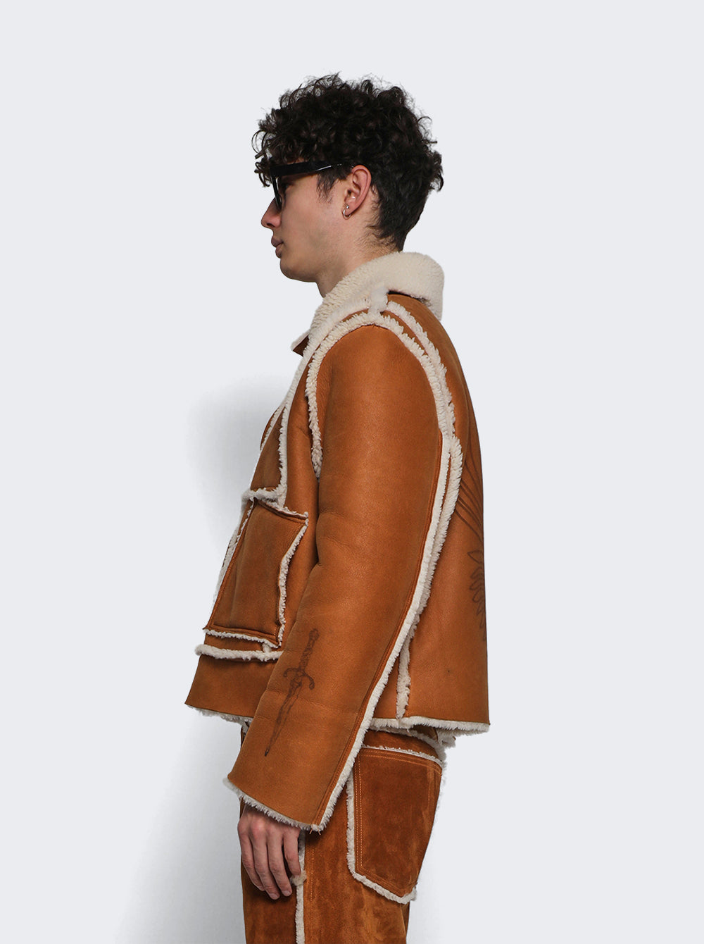 Pack Leader_Beige_04.jpg