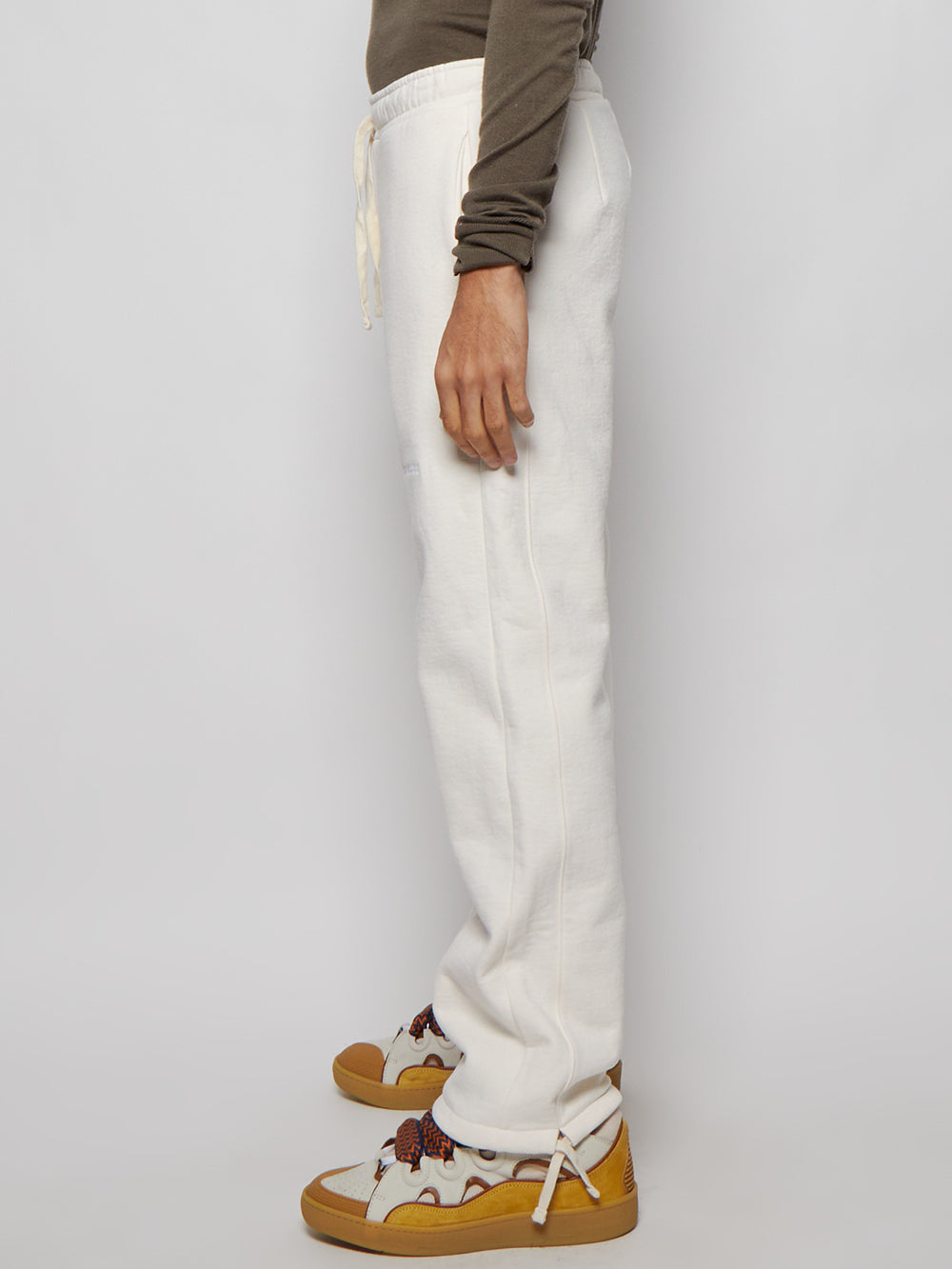 SW01413_Off White_04.jpg