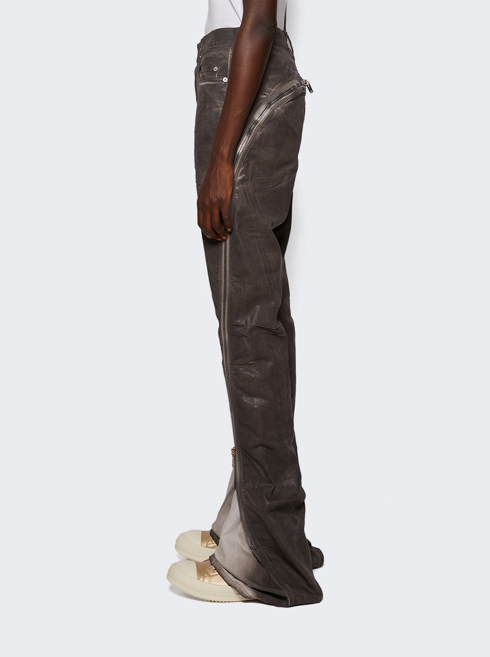 DS01E3301 SCF_Grey_04.jpg