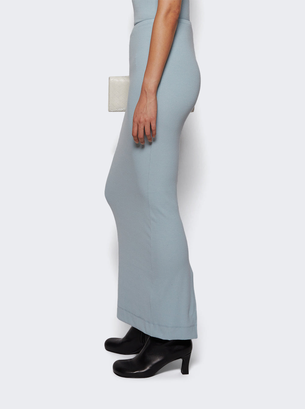CB201-04_Blue_04.jpg