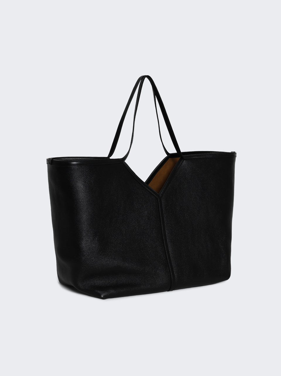 869462 AAGNA_Black_04.jpg