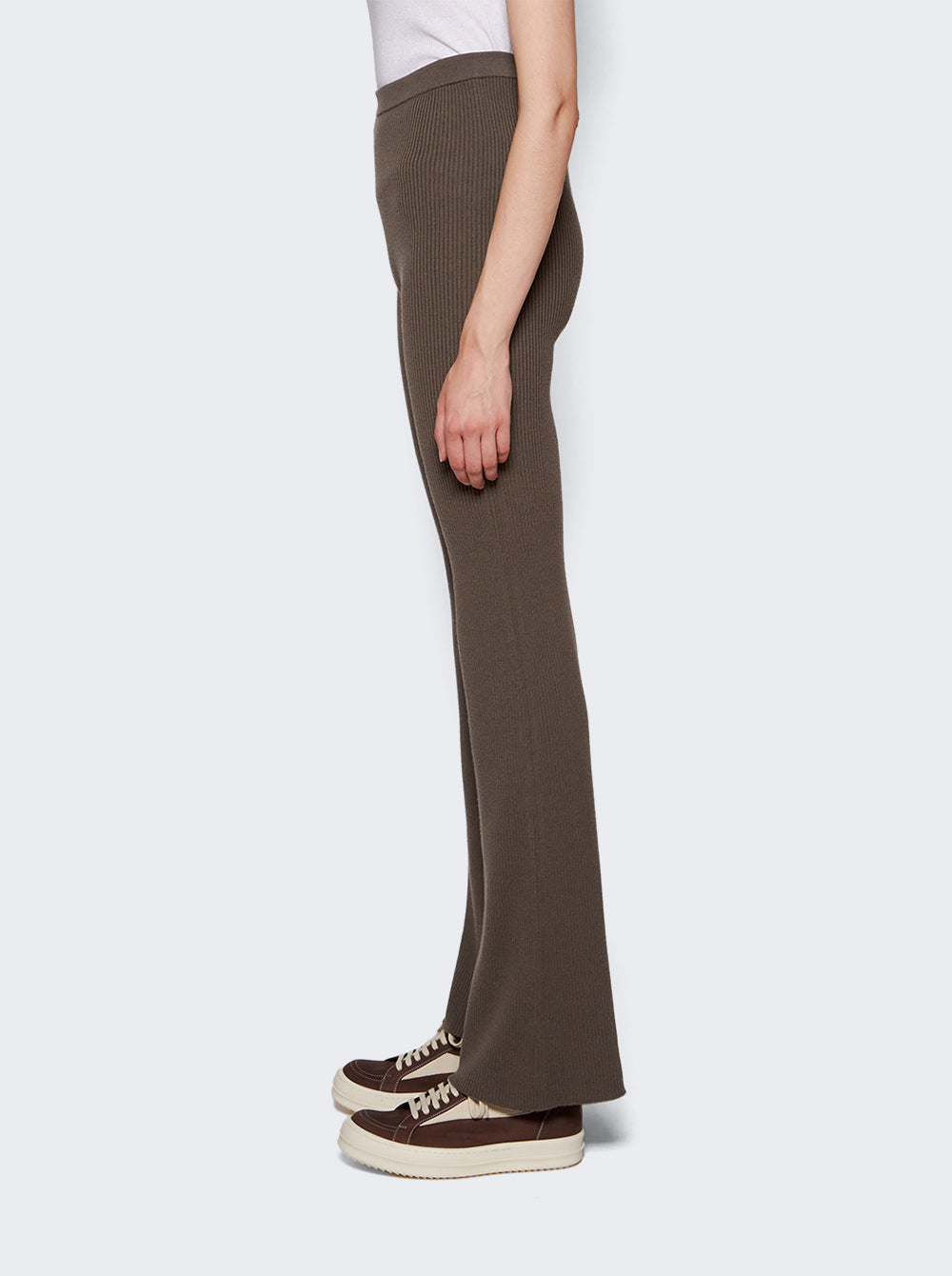 RP02C1658 RIBM_Grey_04.jpg
