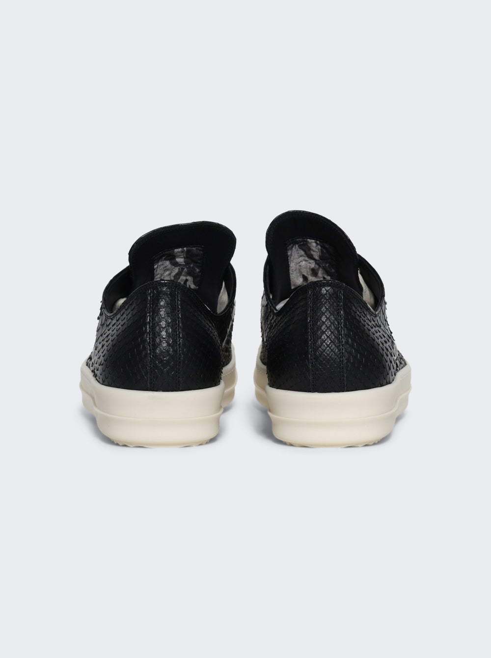 RR01F2895 LPY_Black_04.jpg