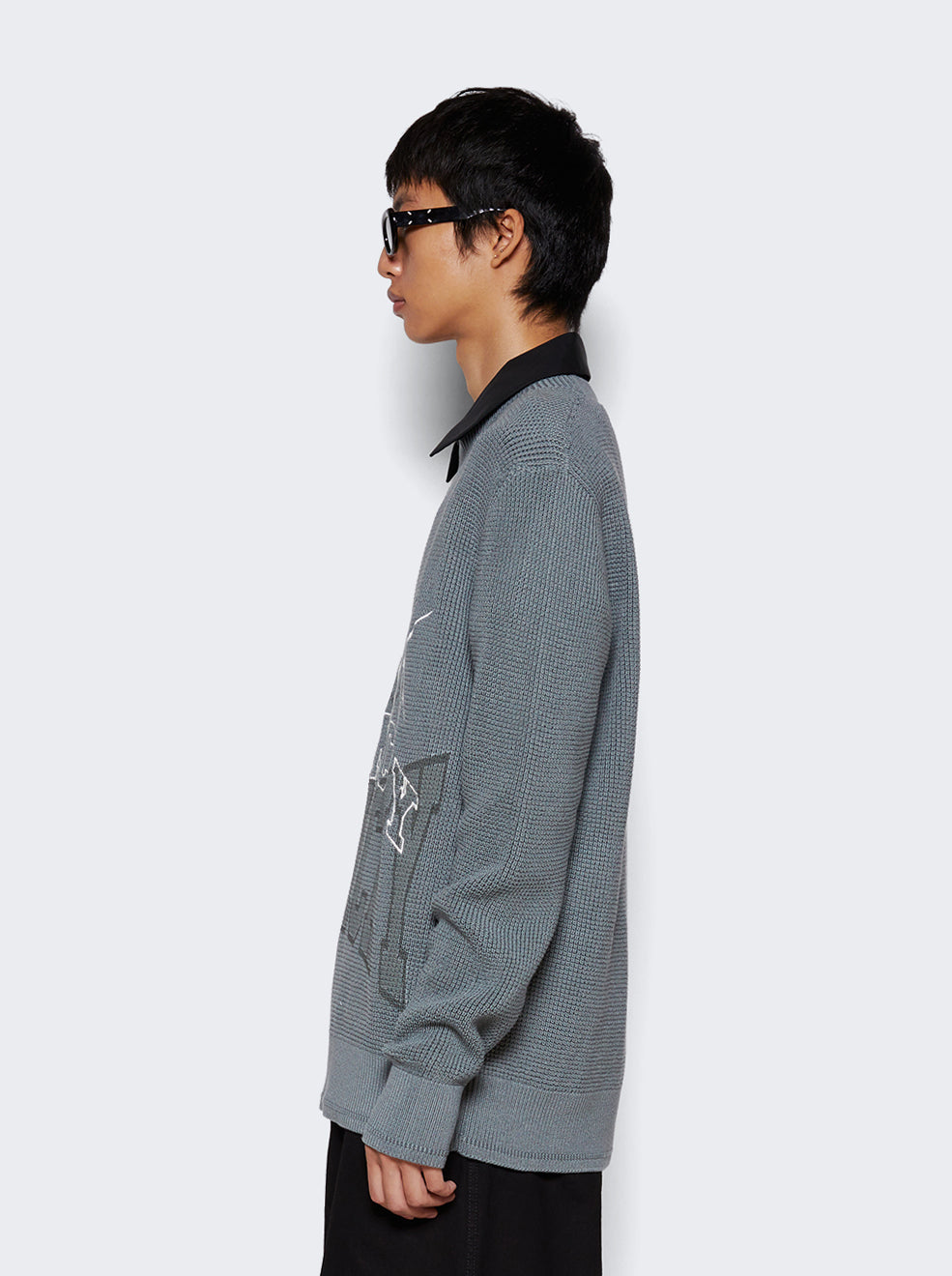 BM90NQ4YF8056_Grey_04.jpg