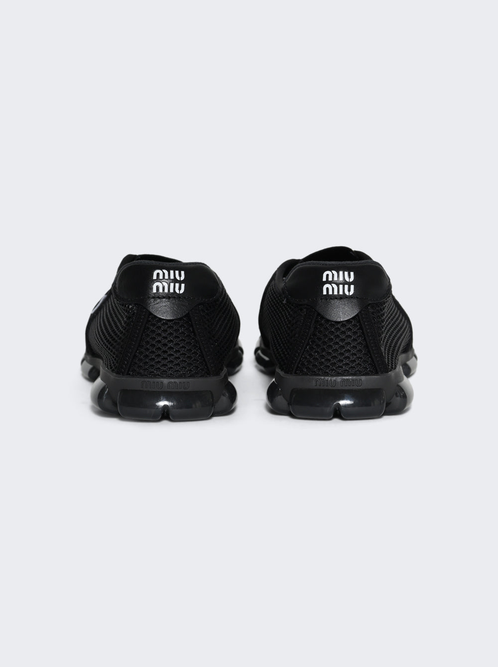 5S647E F 005 CD1_Black_04.jpg