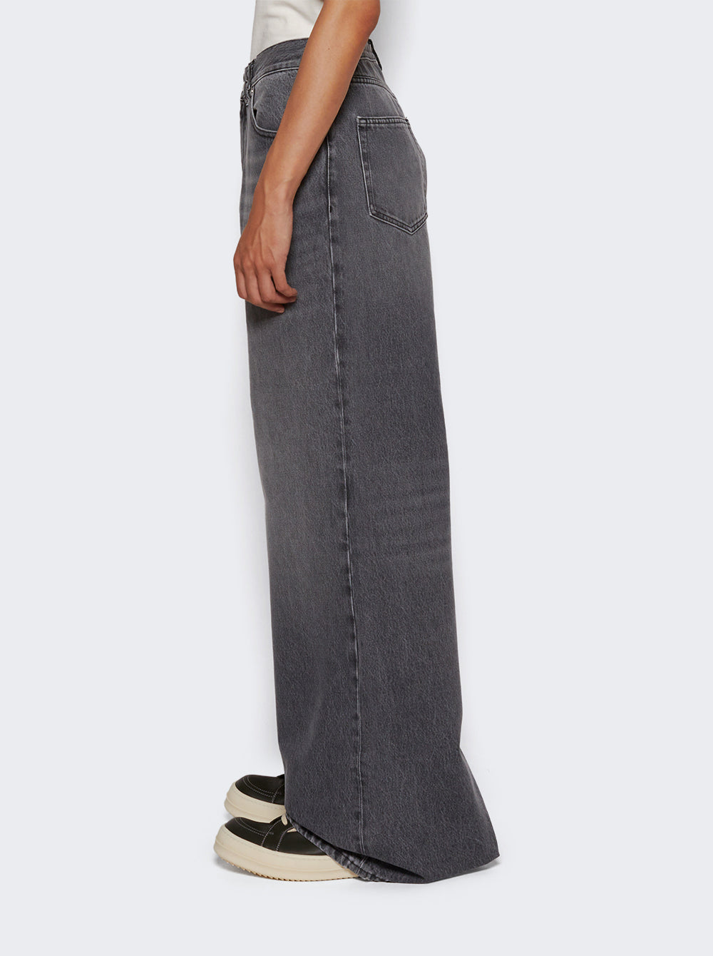 MTFW24DP06618_Grey_04.jpg