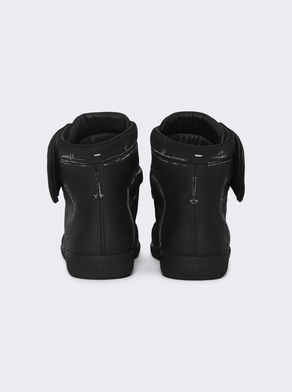 S97WS0102 P7859_Black_04.jpg