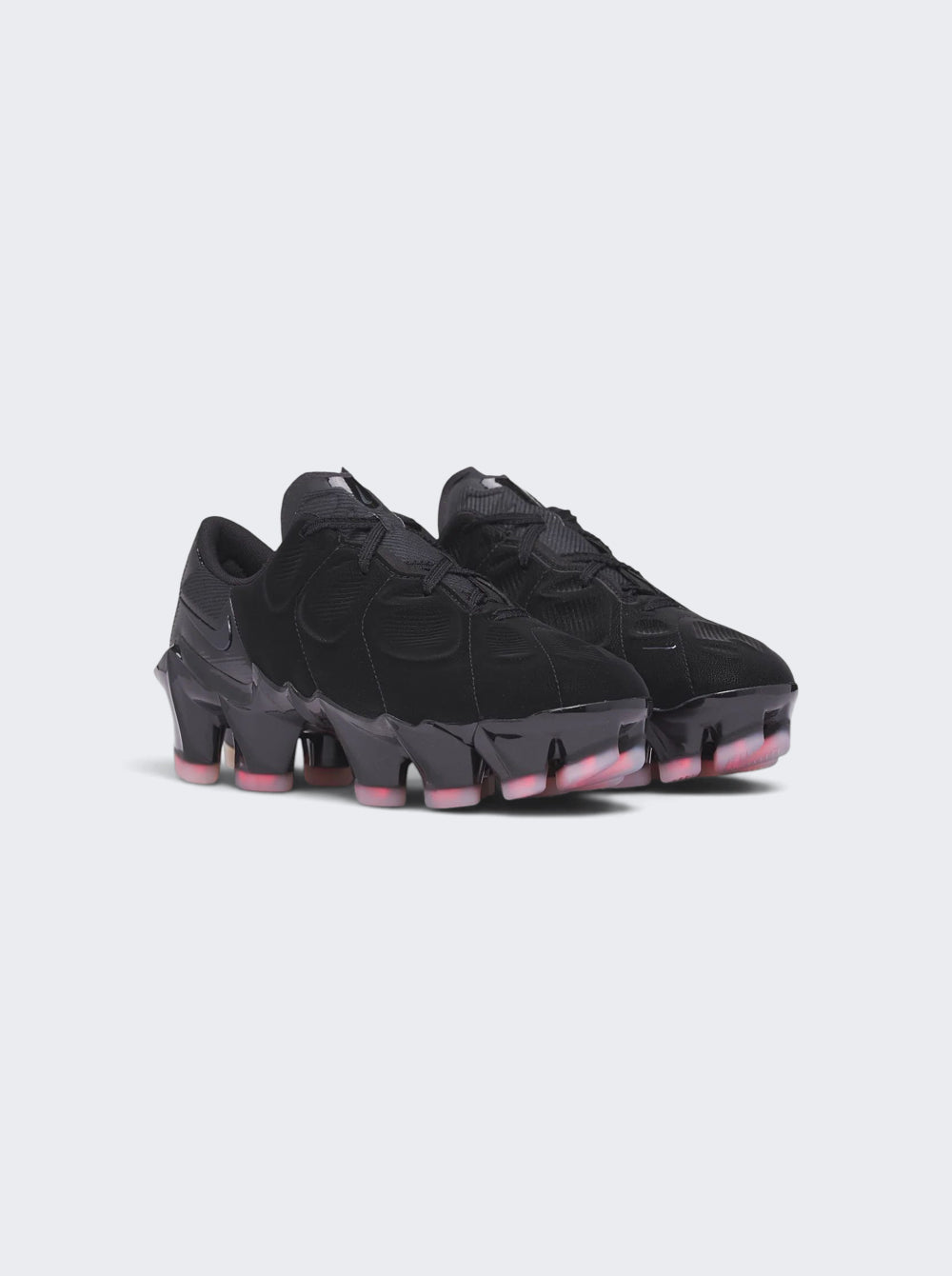 HQ2412-001_Black_04.jpg