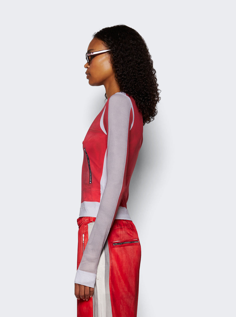 A15253 0IPAMT_Red_04.jpg
