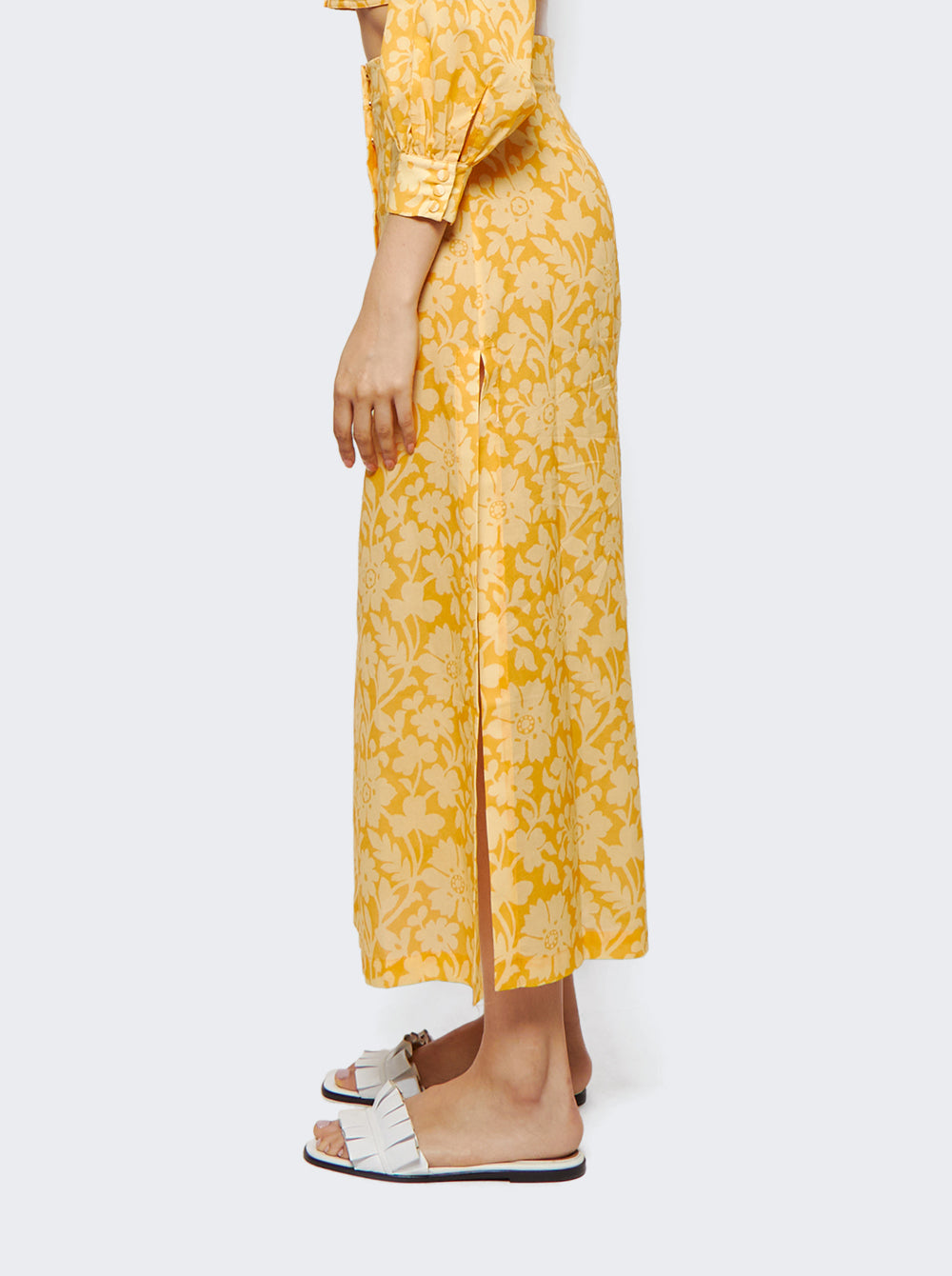 LHD-10-SK0600_Yellow_04.jpg
