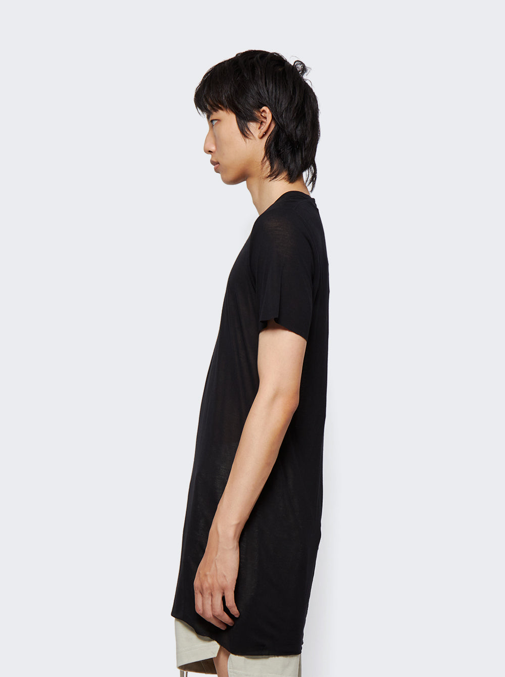 RU02B2251 JS_Black_04.jpg