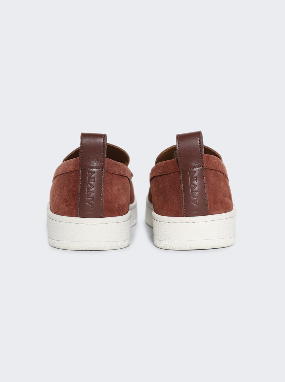 FM-CSDL07-SUED-P25_Brown_04.jpg