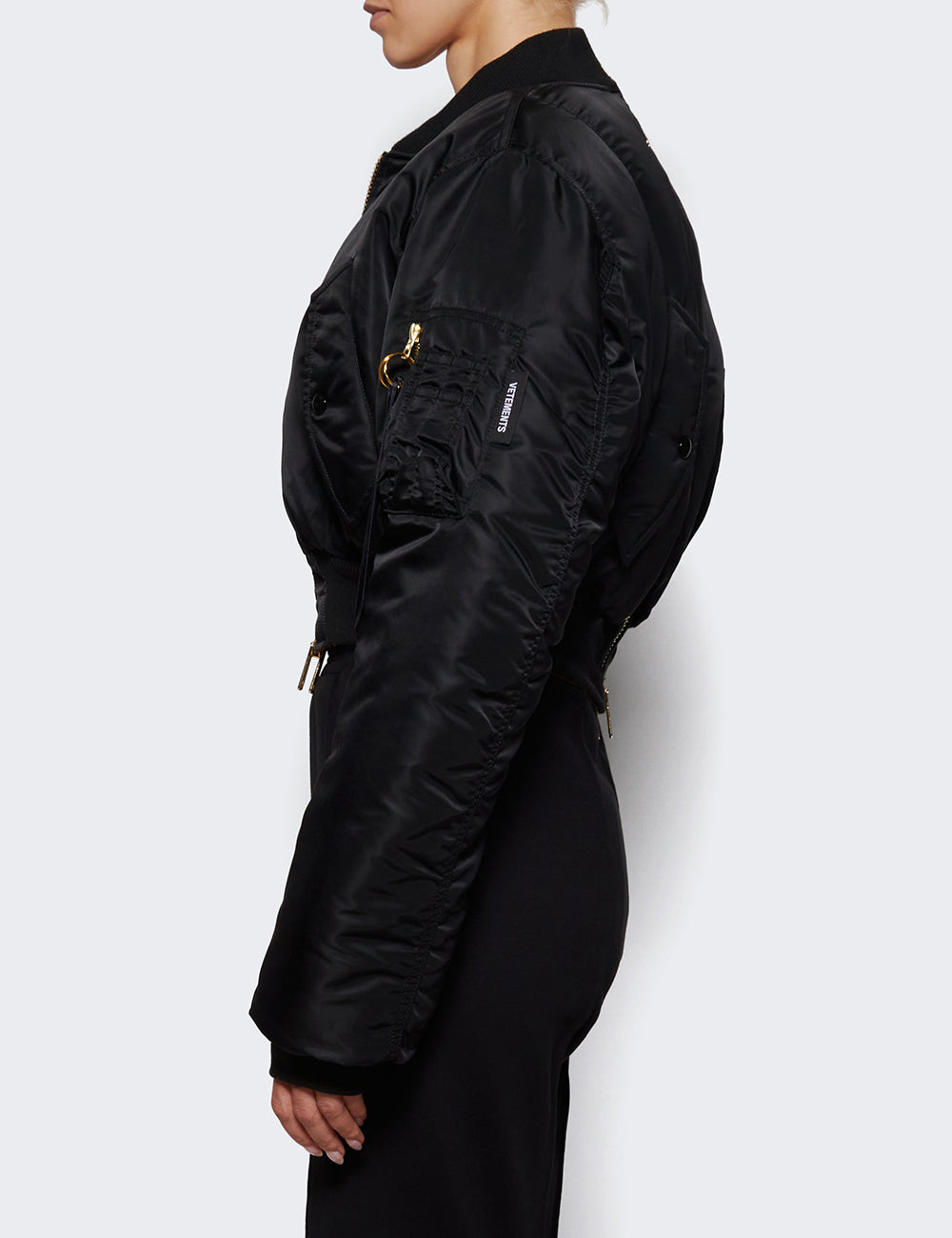 WH76BO230B_Black_04.jpg